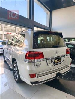 تويوتا لاندكروزر